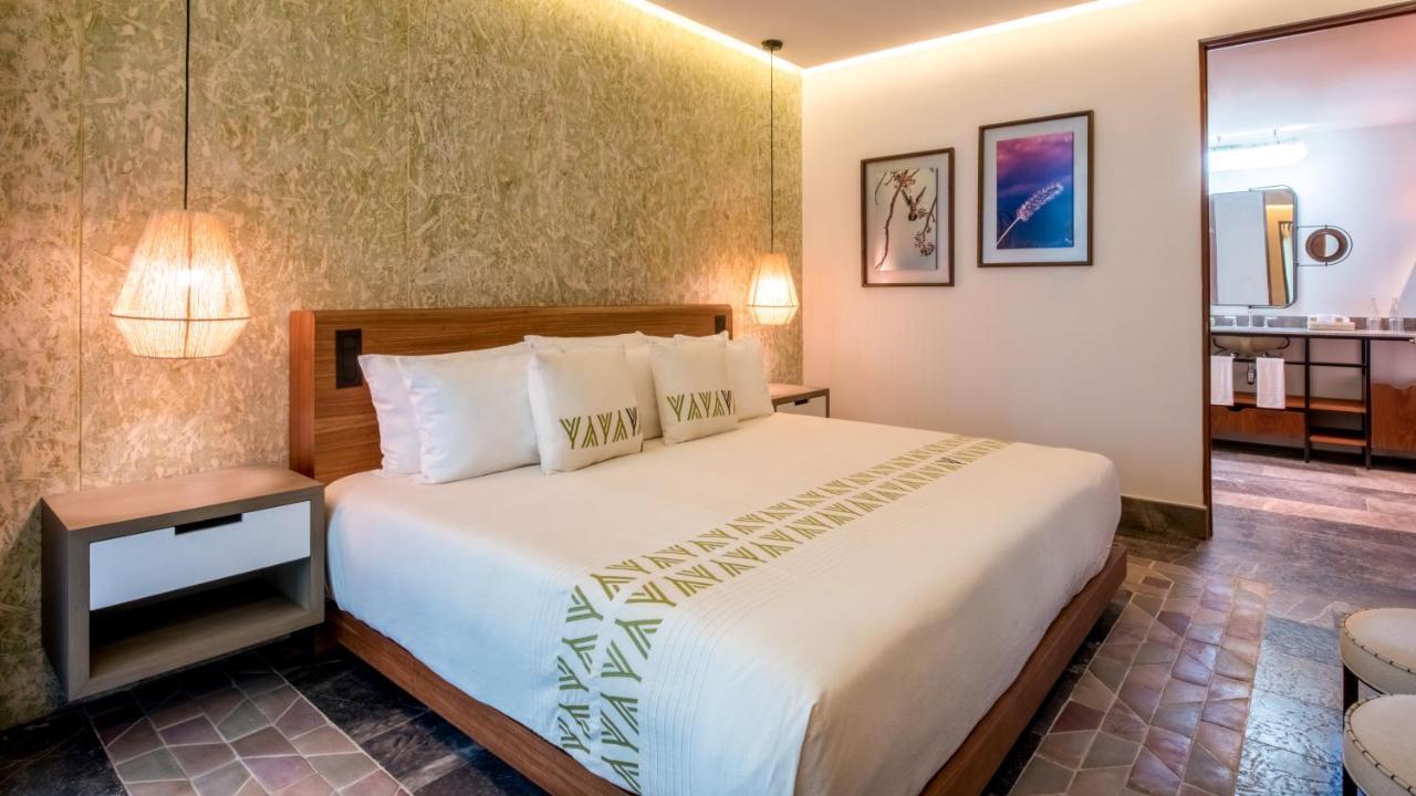 Wayam Mundo Imperial Hotel Merida Bagian luar foto
